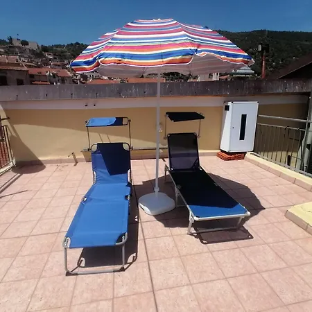 דירה Terrazza Sui Tetti Di טאג'ה